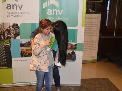 Gabriela y su hija Guadalupe, emocionadas