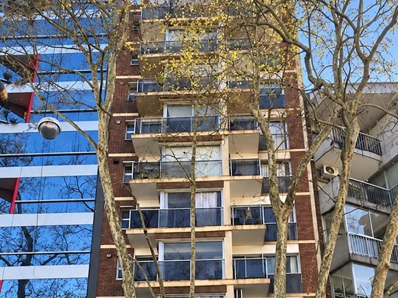 Vivienda a reacondicionar en Parque Rodó