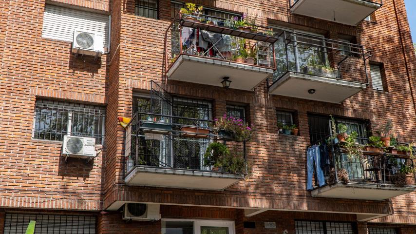 Edificio en la Unión (Montevideo)