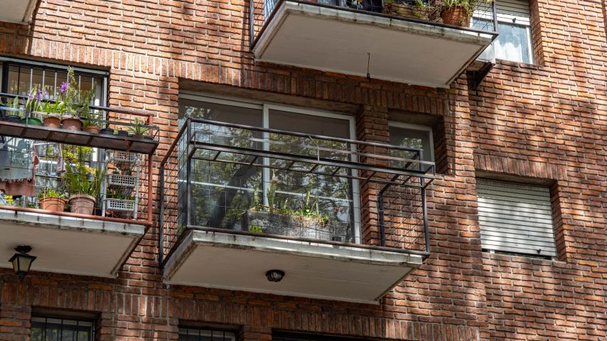 Edificio en la Unión (Montevideo)