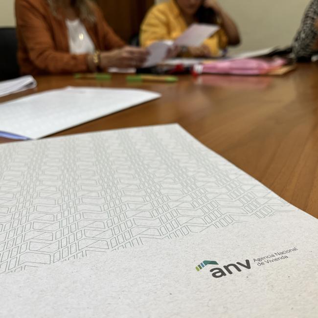 personal trabajando en equipo