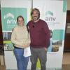 Adjudicatarios recibiendo las llaves de su vivienda