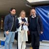 Beneficiarios junto autoridad del MVOT