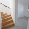 Escalera de las viviendas